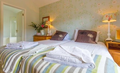 The Highdown Inn Totland  Luaran gambar
